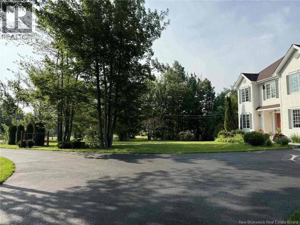 457 Rennie Road Property Photo 5