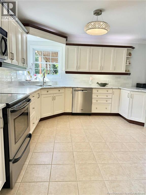 457 Rennie Road Property Photo 13