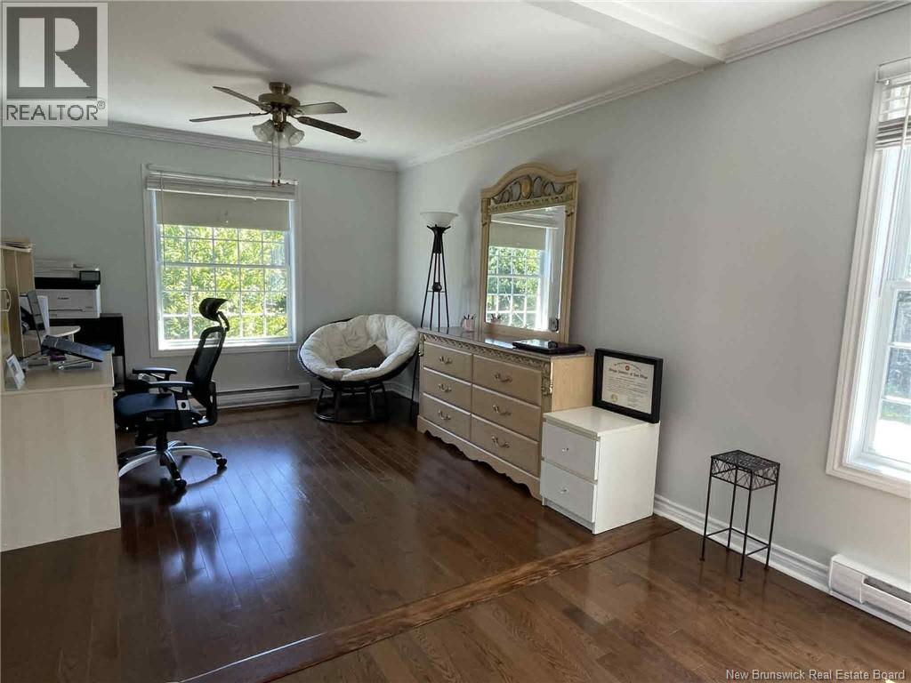 457 Rennie Road Property Photo 34
