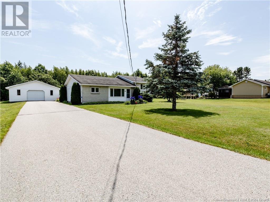 66 St-Patrick Property Photo 1