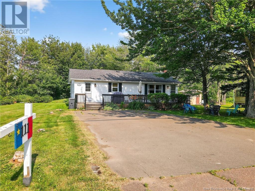 111 Pointe Aux Bouleaux Street Property Photo 1