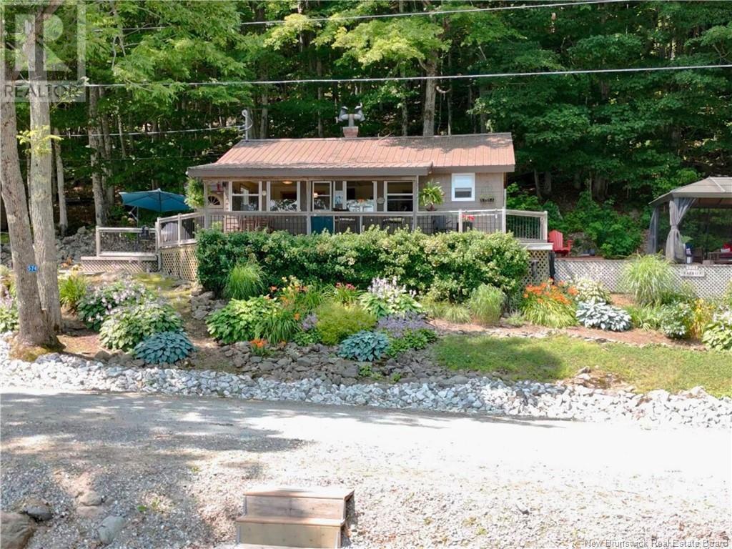 574 Norton Shore Road Property Photo 1