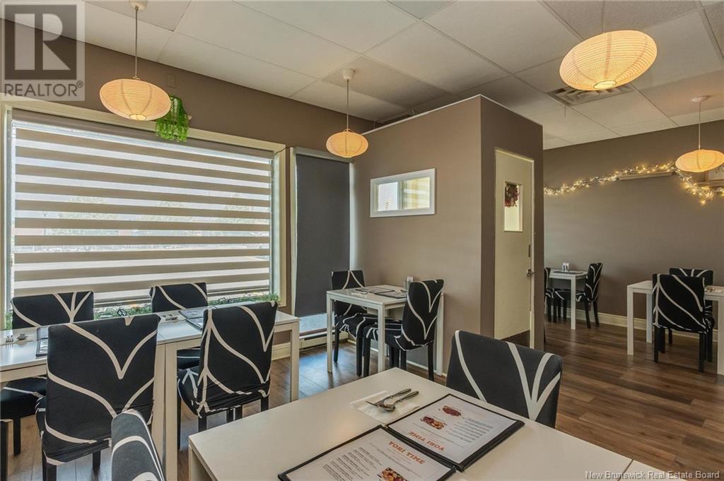 174 Hampton Road Unit# B Property Photo 4