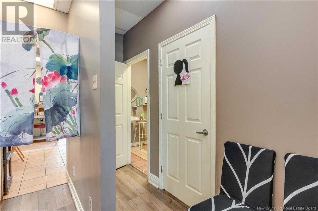 174 Hampton Road Unit# B Property Photo 8