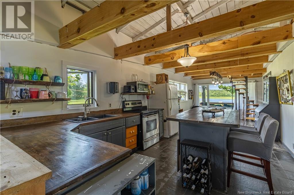29 Hetherington Wharf Road Property Photo 6