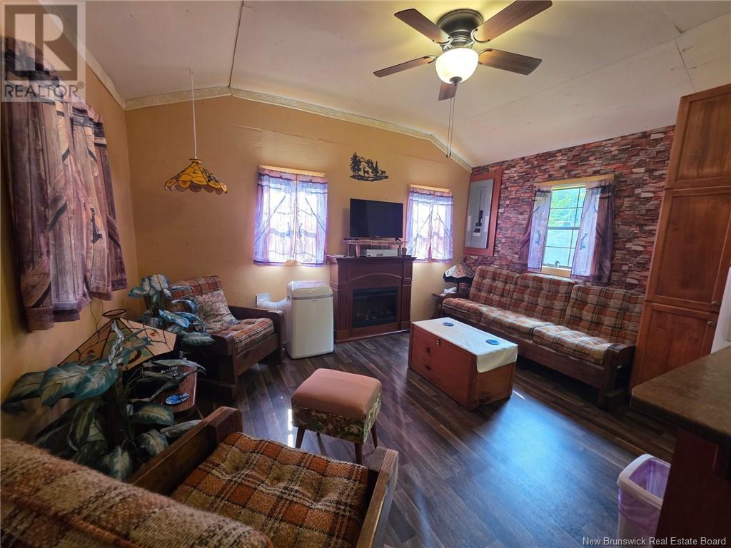 296 Beaconsfield Road Property Photo 15