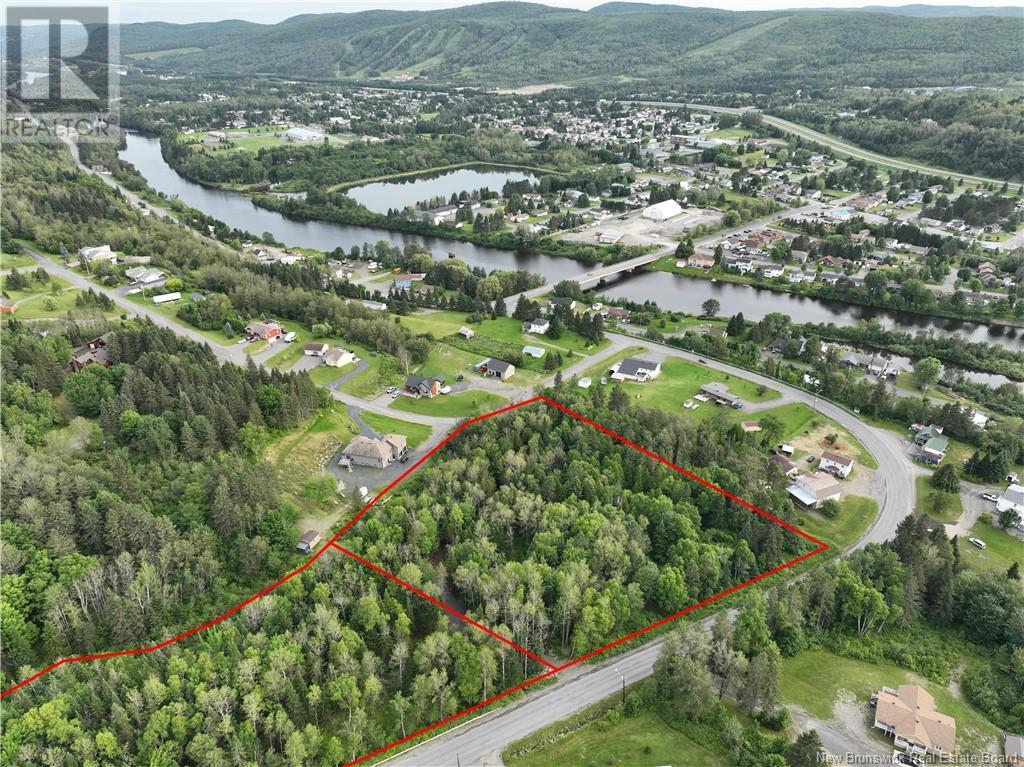 000000 St-joseph Property Photo 4