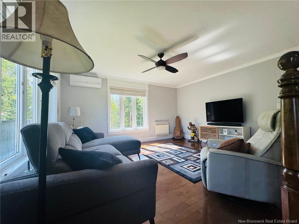416 Sansom Street Property Photo 12