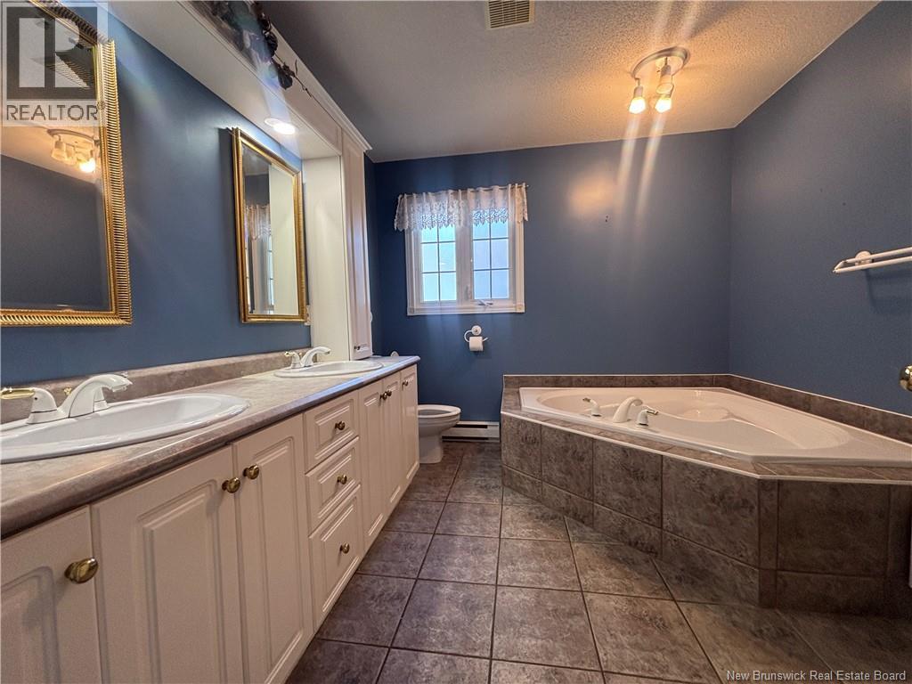 1610 St Peter Avenue Property Photo 24