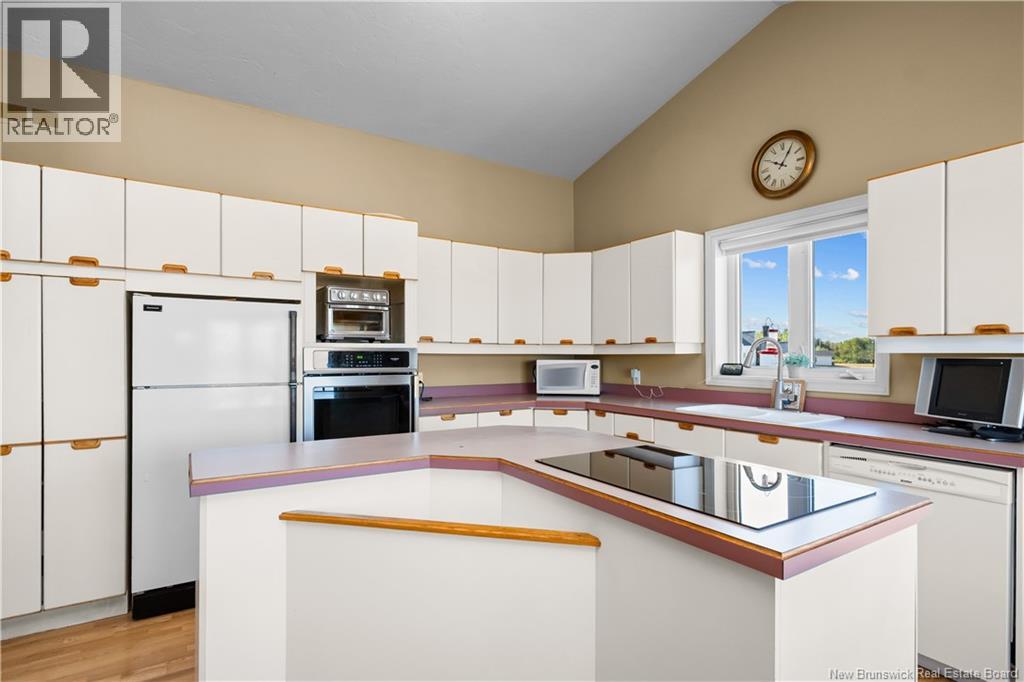29 Islandview Boulevard Property Photo 14