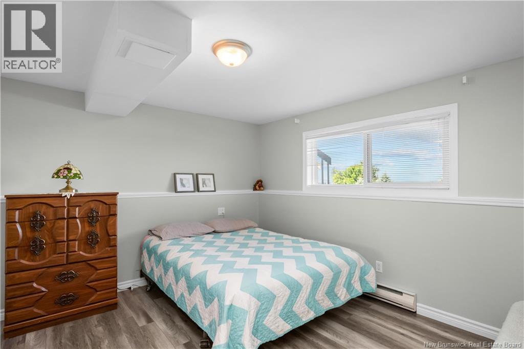 29 Islandview Boulevard Property Photo 27