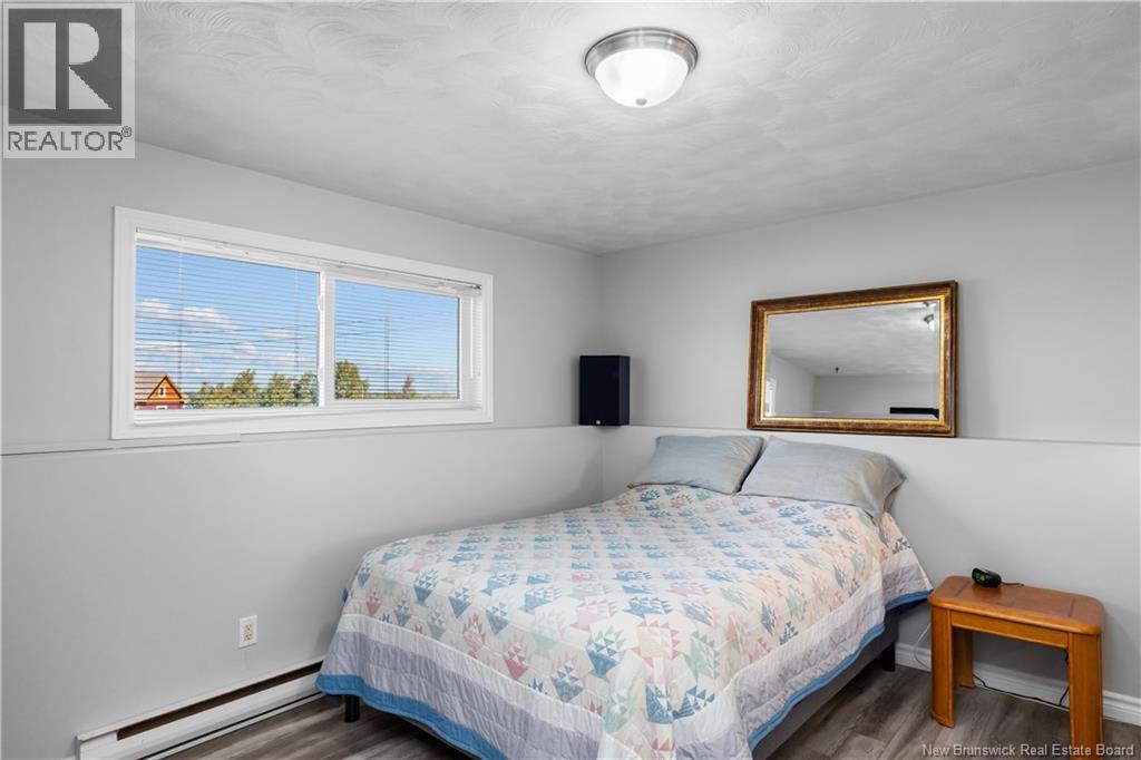 29 Islandview Boulevard Property Photo 30
