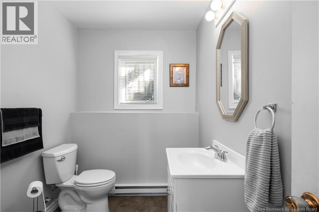 29 Islandview Boulevard Property Photo 33