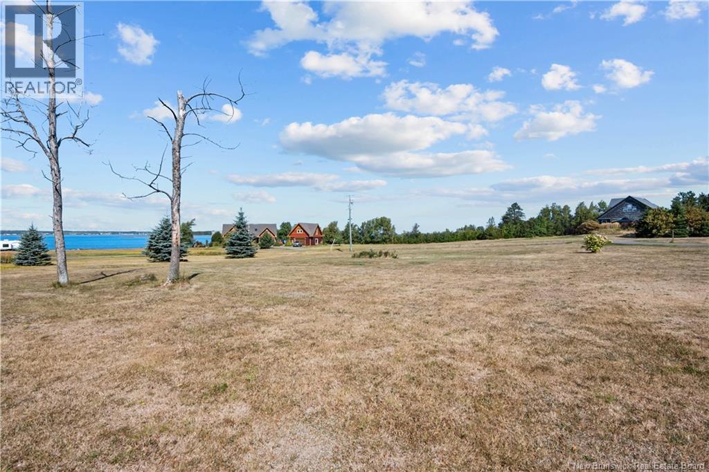 29 Islandview Boulevard Property Photo 43