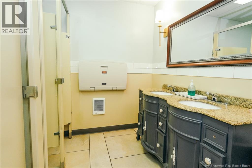 225 Water Street Property Photo 26