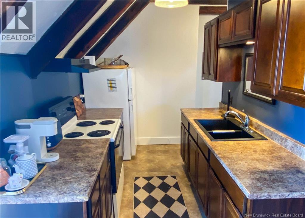 225 Water Street Property Photo 27