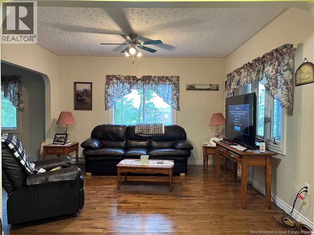 15 Cedar Street Property Photo 8