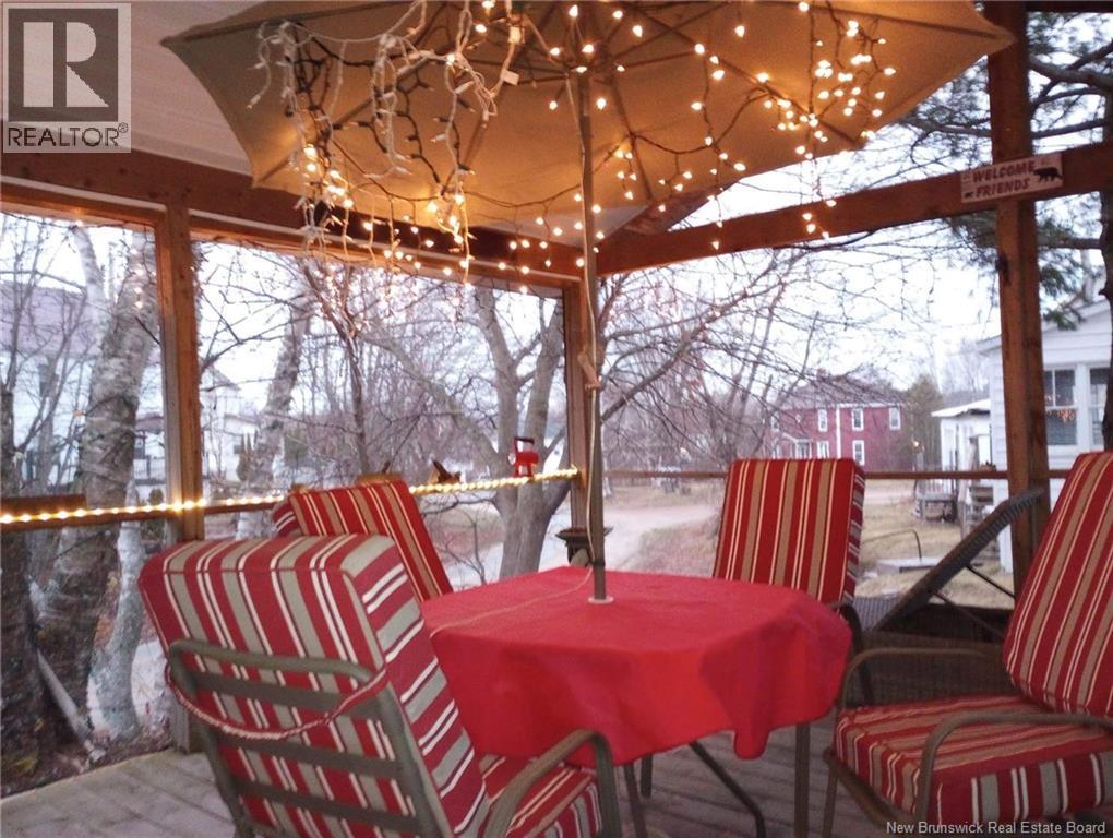 15 Cedar Street Property Photo 18