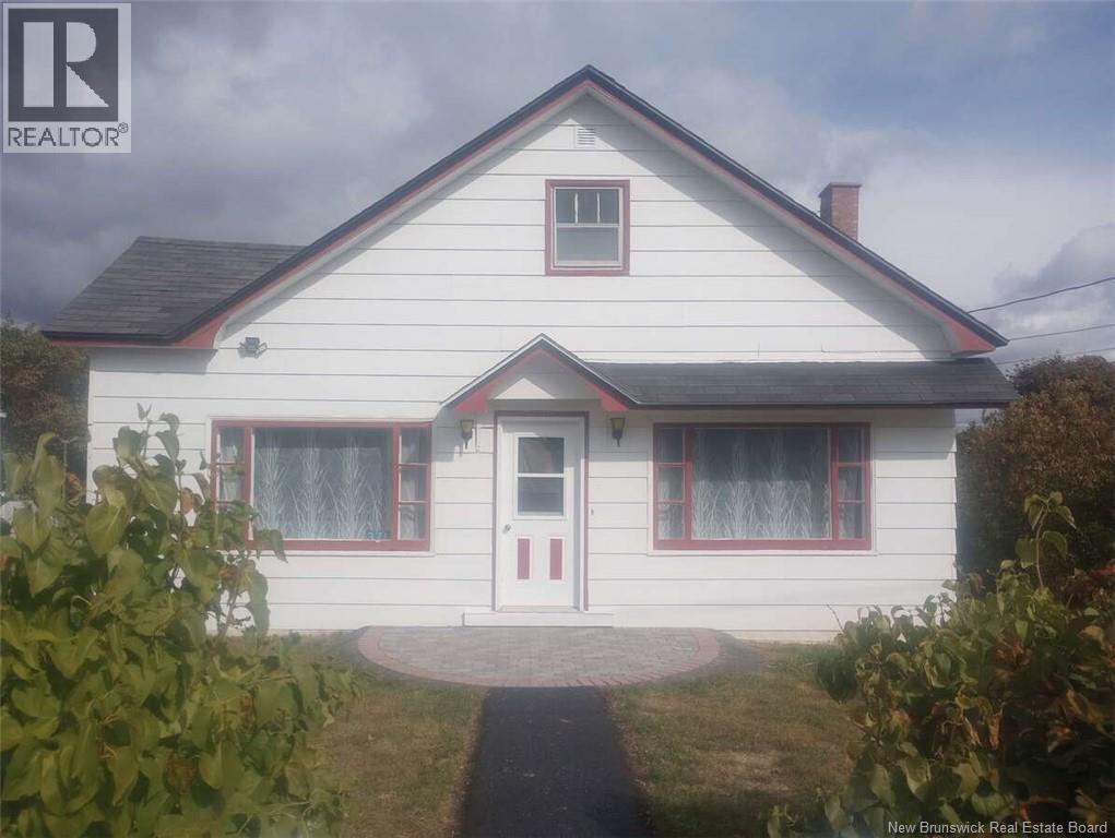 371 Goderich Street Property Photo 1