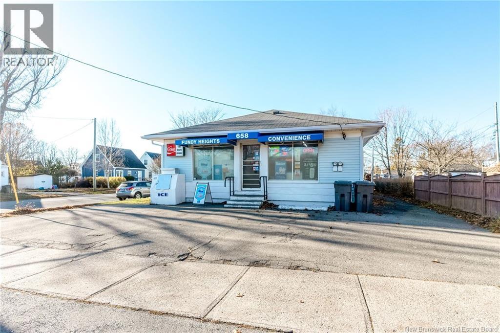 387 Fundy Property Photo 43
