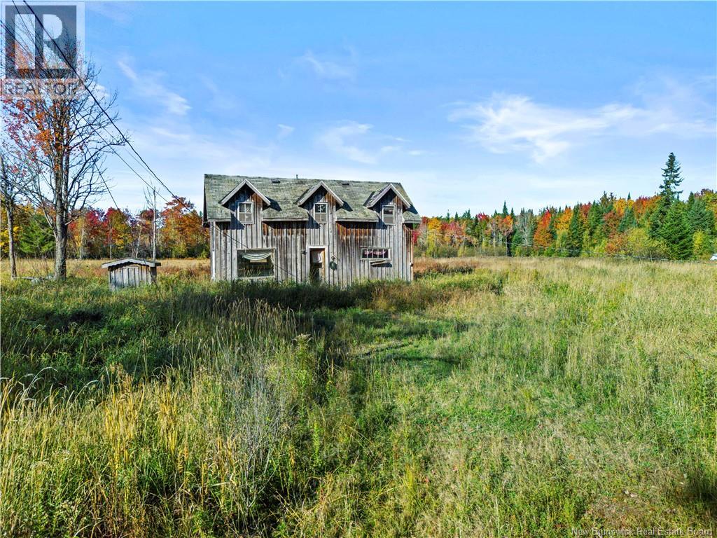 36 Sunpoke Road Property Photo 4