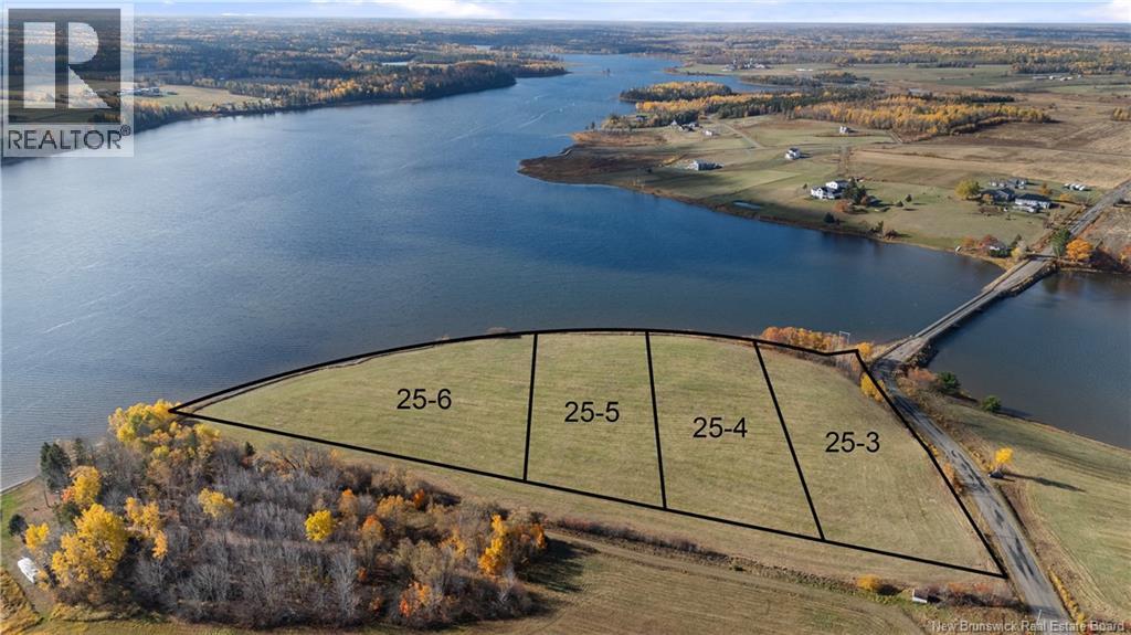 25-4 Chemin Bass River Point Road Photo de la propriété 1