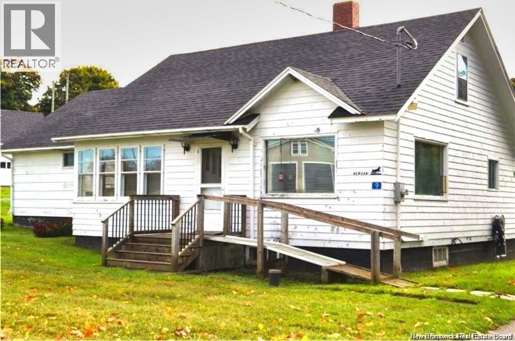 9 Cooks Point Road Property Photo 1