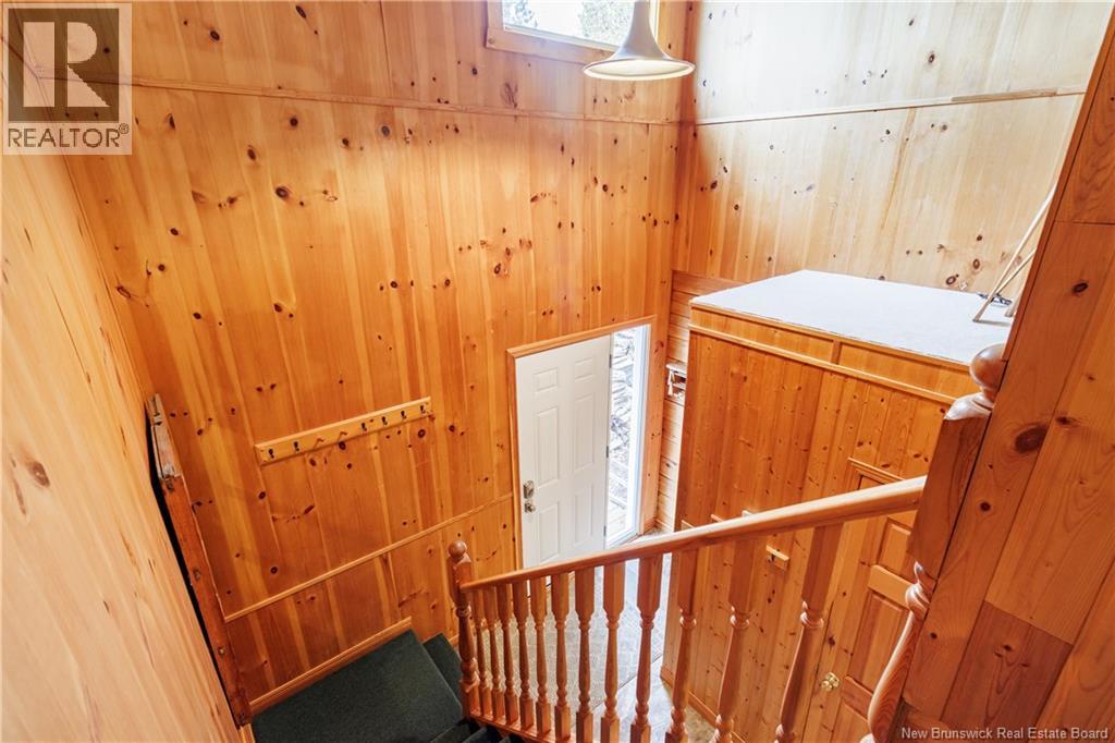 13 Meadows Lane Property Photo 16