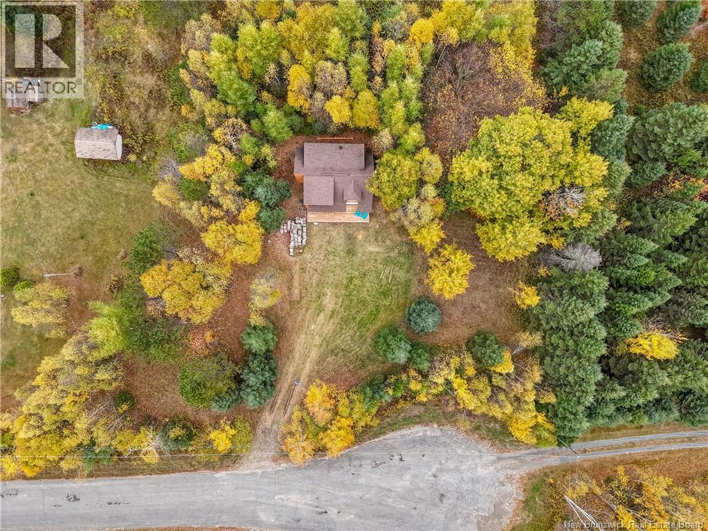 13 Meadows Lane Property Photo 25