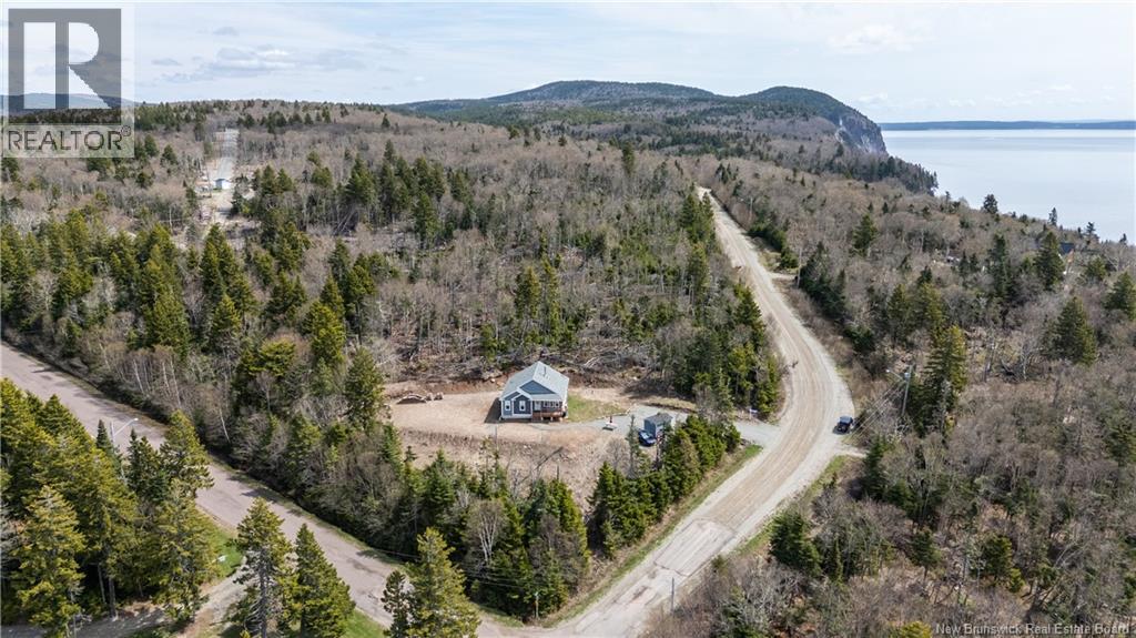 39 Chignecto Drive Property Photo 1