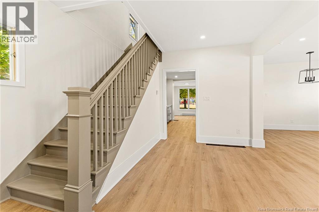 18 Mclaughlin Property Photo 7