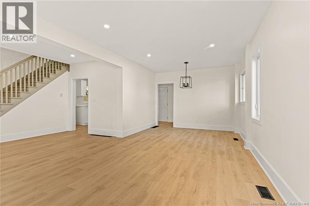 18 Mclaughlin Property Photo 10