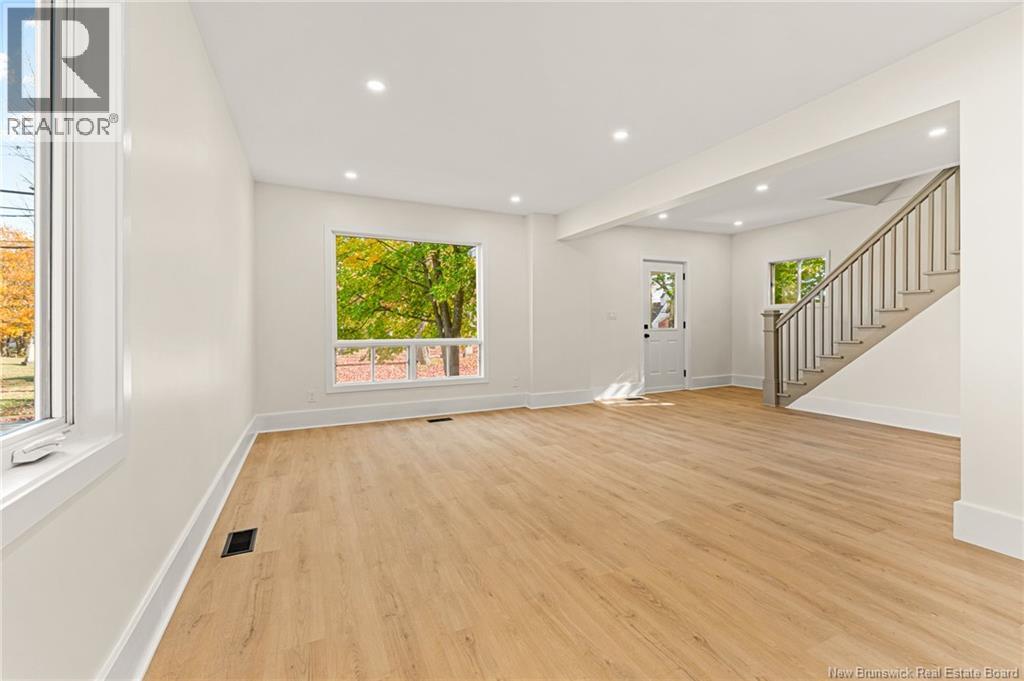 18 Mclaughlin Property Photo 11