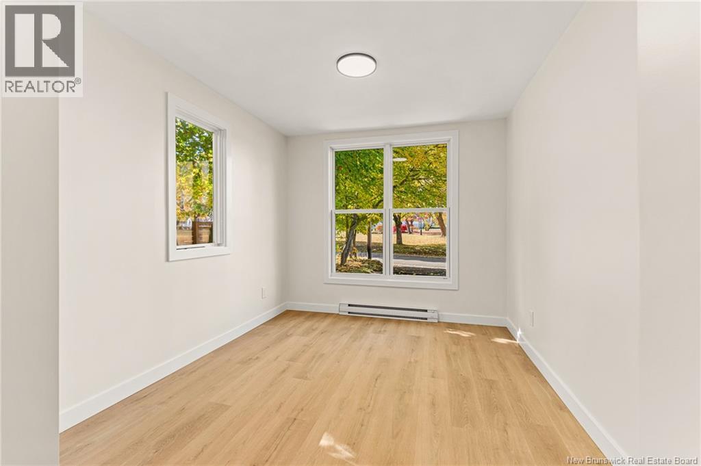 18 Mclaughlin Property Photo 18