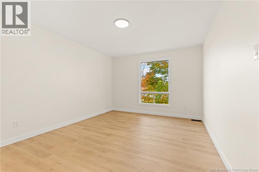 18 Mclaughlin Property Photo 30