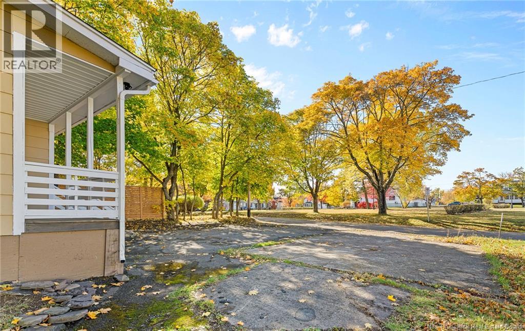18 Mclaughlin Property Photo 38