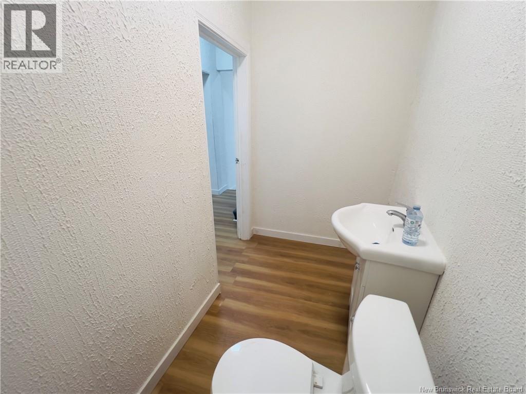 341 Douglas Avenue Property Photo 12