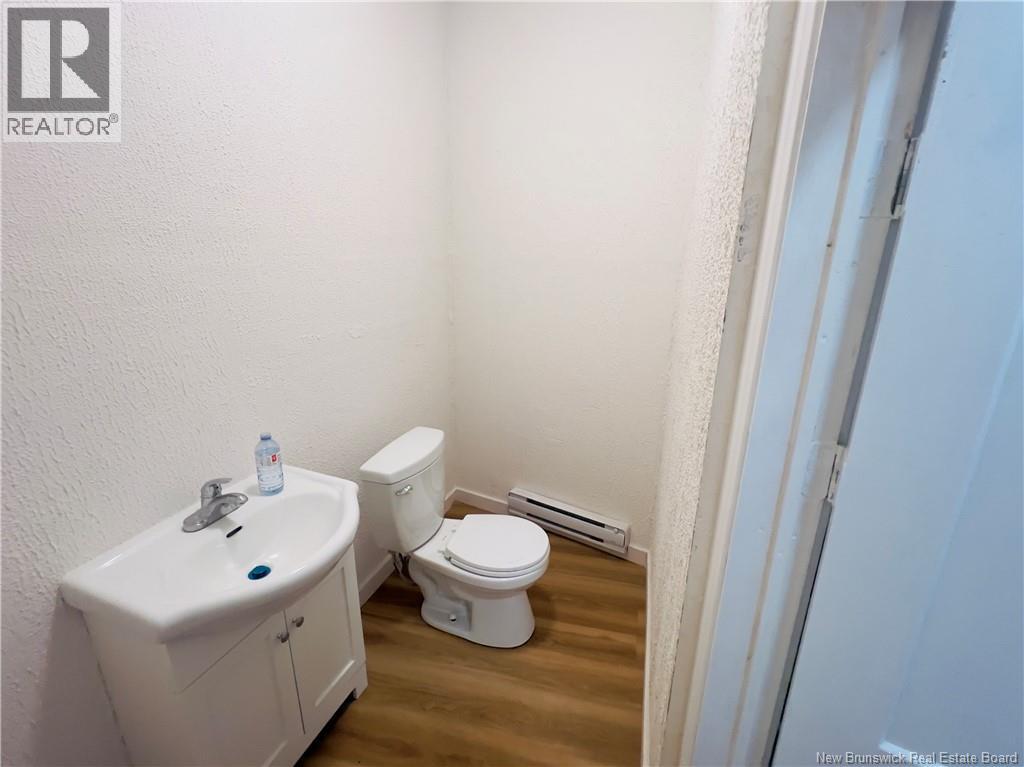 341 Douglas Avenue Property Photo 13