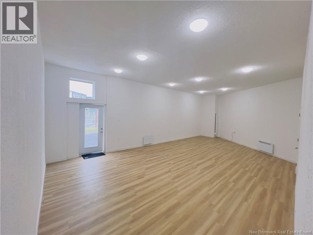 341 Douglas Avenue Property Photo 16