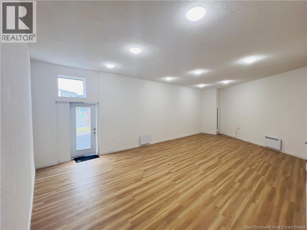 341 Douglas Avenue Property Photo 17