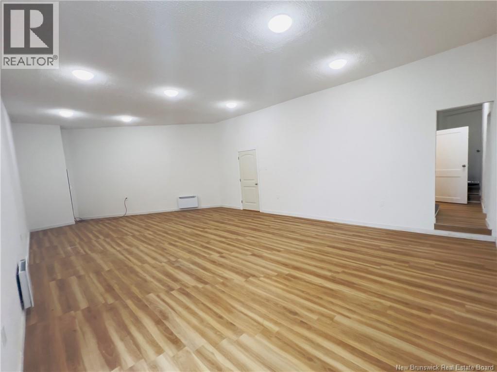 341 Douglas Avenue Property Photo 19