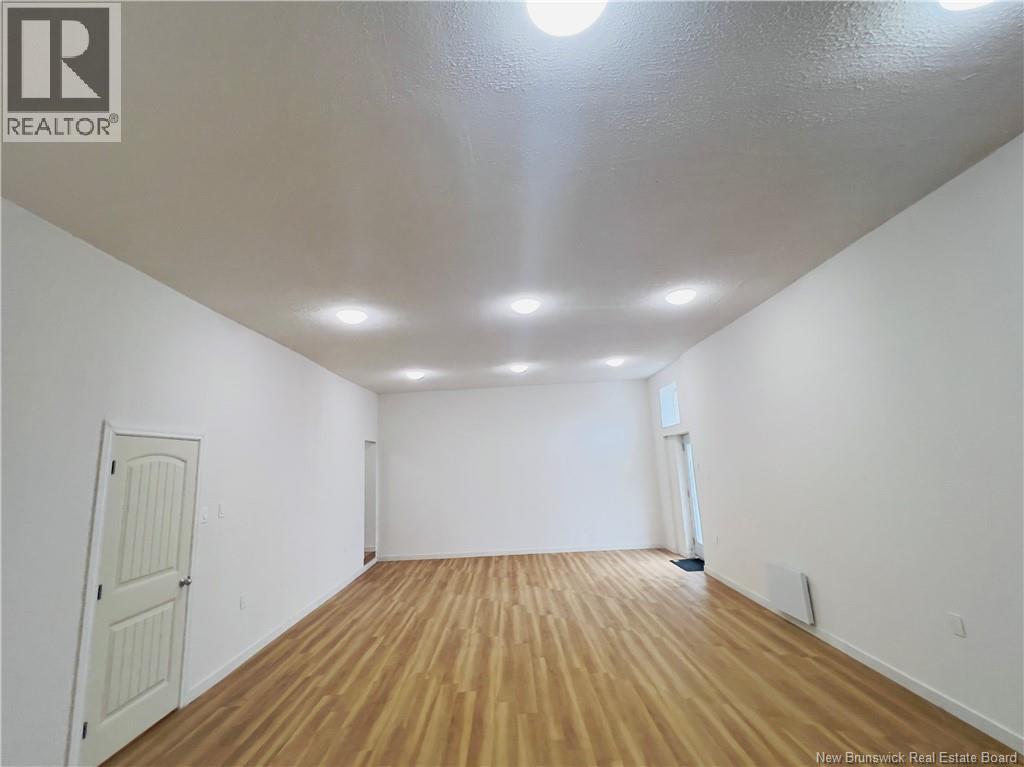 341 Douglas Avenue Property Photo 21