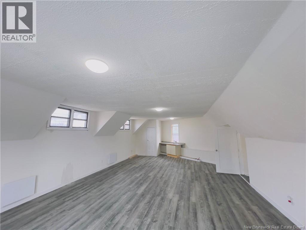 341 Douglas Avenue Property Photo 34