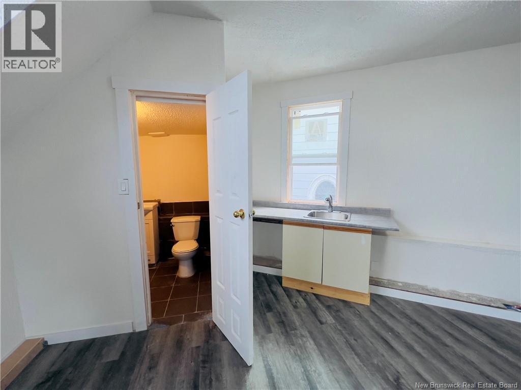 341 Douglas Avenue Property Photo 41