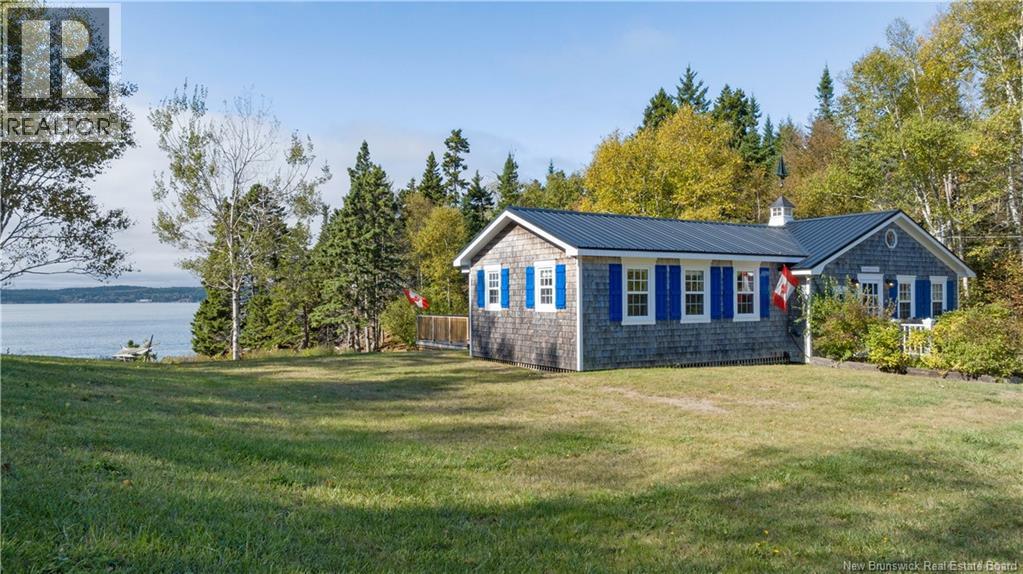 29 Lighthouse Road Property Photo 4
