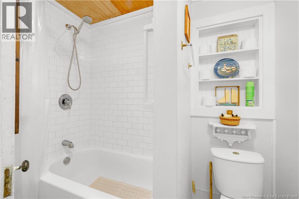 29 Lighthouse Road Property Photo 13