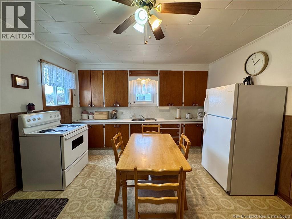 55 Juniper Road Property Photo 3