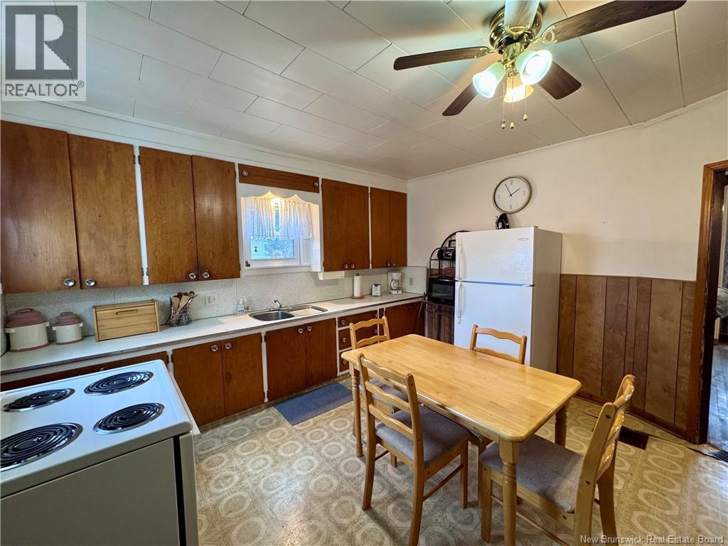 55 Juniper Road Property Photo 6