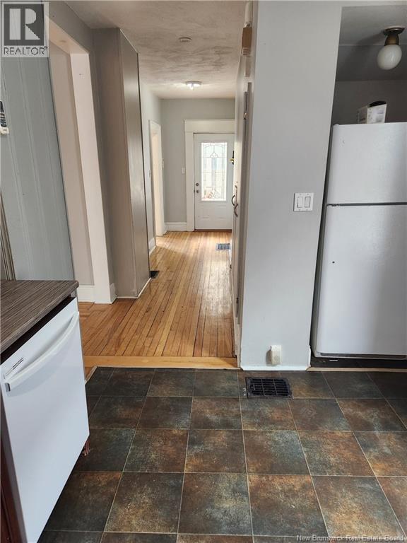 261-263 Lutz Street Property Photo 8
