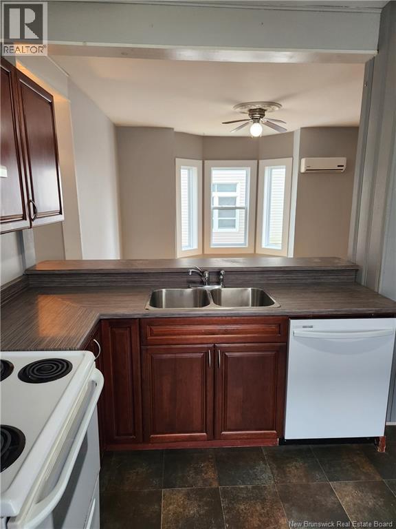 261-263 Lutz Street Property Photo 12